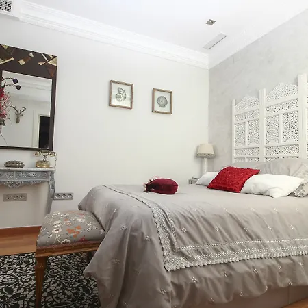 Deluxe Quevedo Apartment *